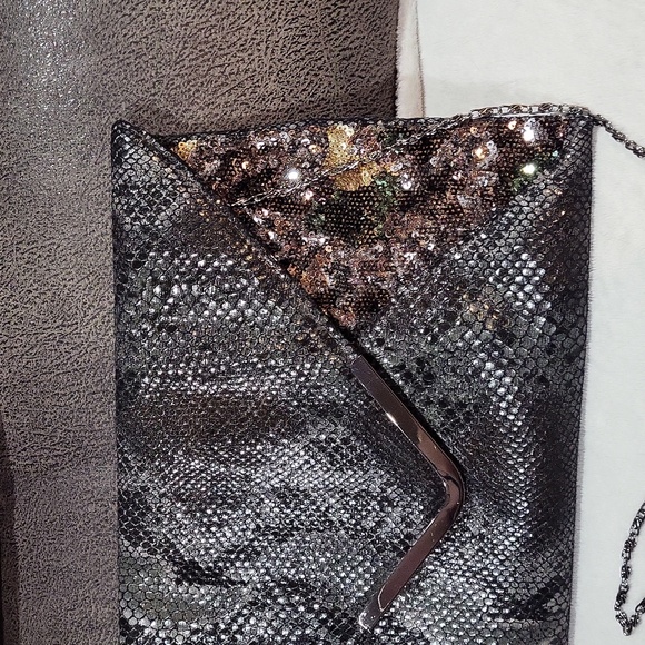 Big Buddha Clutch Bag - Picture 3 of 16